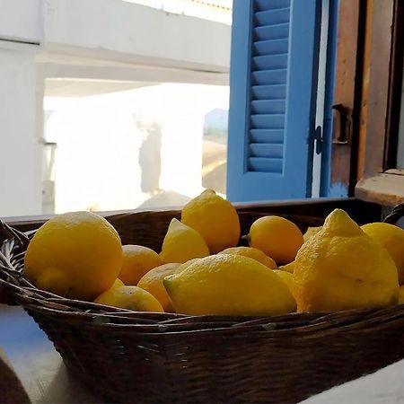 Ariadne,Traditional Apartment In Centre Of Poros Poros Town Luaran gambar